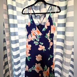 NWOT Lulus Blue Floral Wrap Summer Dress (Size M)
